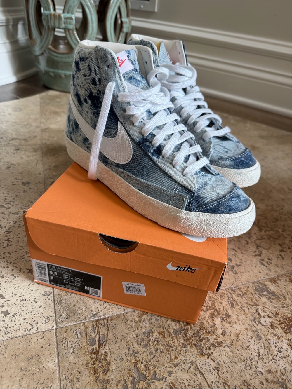 Nike women’s High-Top Denim-Effect Sneakers in White and Blue